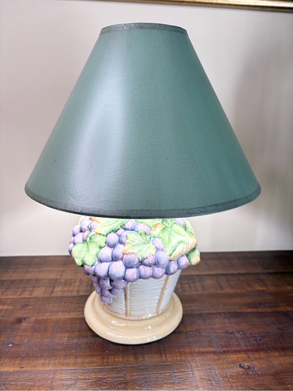 Vintage Mid-20th-Century Italian Ceramic Majolica Table Lamp - Picture 8 of 13